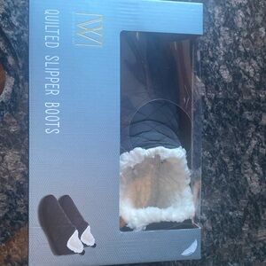 NWT quilted slippers